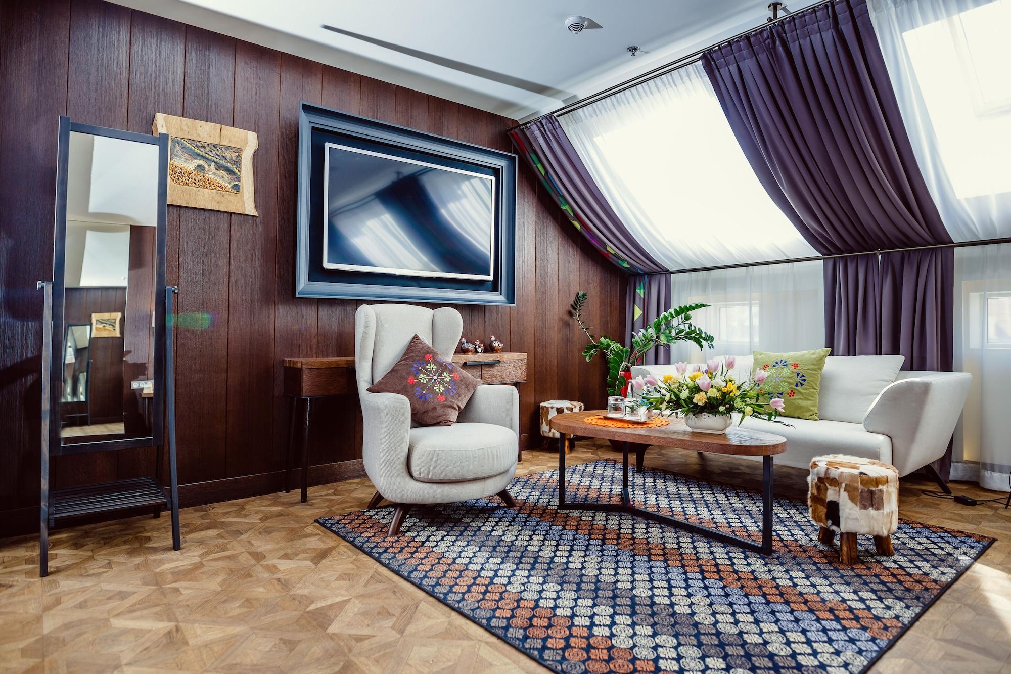 فندق بريستول تريديشن آند لاكشري رشيشوف المظهر الخارجي الصورة A living room